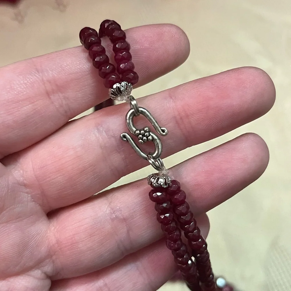 VTG Boho Bali Style Faux Ruby Pearl Beaded Silver Tone Metal Necklace - Picture 4 of 8